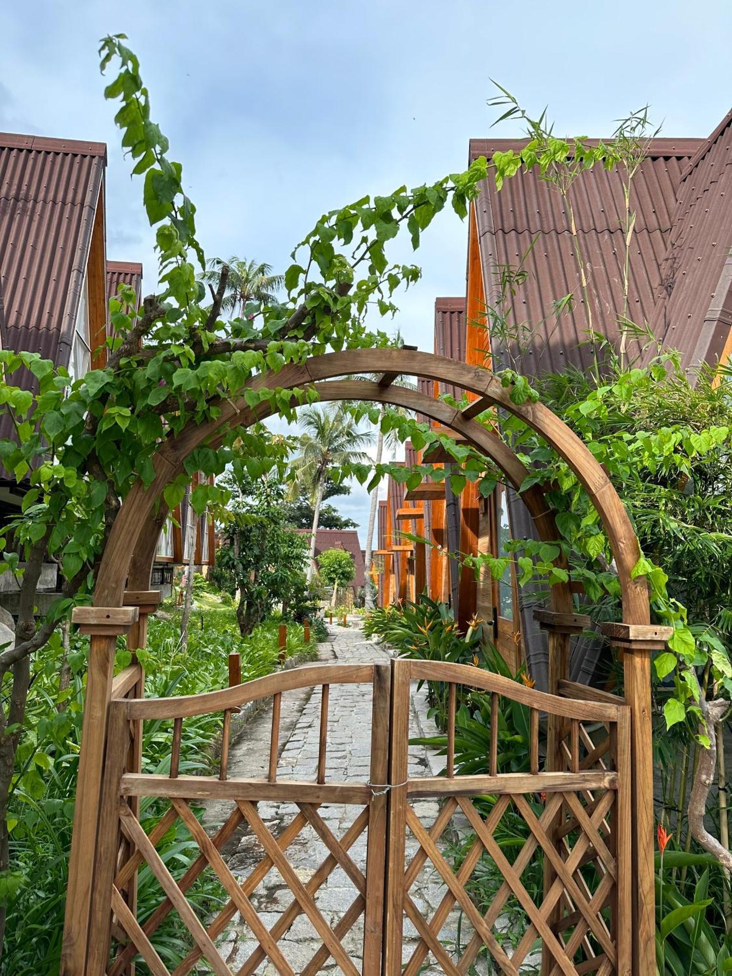 Fly Up Resort Lai Son Exteriör bild